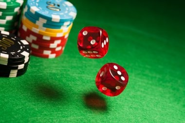 Casino Hold'em table layout on naga303 alternatif with dealer and player positions
